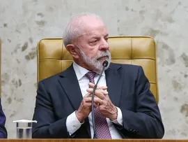 STF NÃO BUSCOU PROTAGONISMO, MUITO MENOS TOMOU PARA SI ATRIBUIÇÕES DE OUTROS PODERES, DIZ LULA