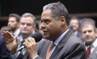 ANTONIO BRITO É RECONDUZIDO PELA SEXTA VEZ À LIDERANÇA DO PSD NA CÂMARA