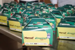 AÇÃO DO GOVERNO DA BAHIA FORNECE ALIMENTOS DA AGRICULTURA FAMILIAR PARA TRABALHADORES DA RECICLAGEM NO CARNAVAL 2026
