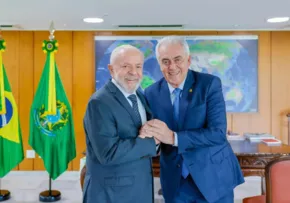 APÓS SAÍDA DE ANGELO CORONEL DO PSD, LULA SE REÚNE COM OTTO ALENCAR E JAQUES WAGNER NO PLANALTO
