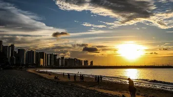ONDAS DE CALOR ESTÃO 9 VEZES MAIS FREQUENTES E AMEAÇAM FUTURO DO CLIMA NO CE, DIZ CIENTISTA