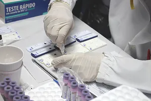 SAÚDE DE SALVADOR ENCERRA CARNAVAL 2026 COM AUMENTO DE TESTAGENS E DISTRIBUIÇÃO DE PRESERVATIVOS