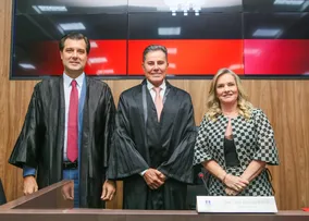 'CERIMÔNIA DE POSSE ADMINISTRATIVA DA MESA DIRETORA MARCA NOVO CICLO DO JUDICIÁRIO BAIANO', DESTACA PRESIDENTE DA ALBA