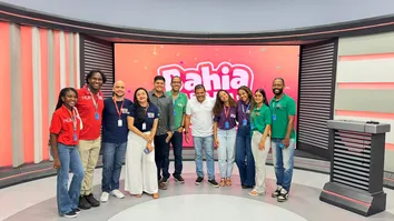 REDE BAHIA FECHA PARCERIA COM PORTAIS COMUNITÁRIOS PARA O CARNAVAL E MONTA ESPAÇO DE INTERAÇÃO PARA FOLIÕES