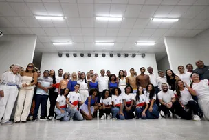 EM NILO PEÇANHA, GOVERNADOR ENTREGA NOVA ESCOLA DE TEMPO INTEGRAL, PAVIMENTAÇÃO E EQUIPAMENTOS DE SAÚDE
