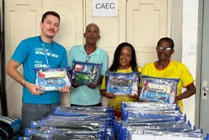 VOLUNTÁRIOS DA BRASKEM DOAM MATERIAIS ESCOLARES PARA FILHOS DE CATADORES DE RESÍDUOS EM SALVADOR E CAMAÇARI