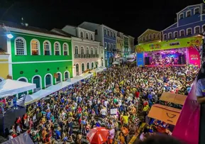 CHICO CÉSAR, CRIOLO E MAIS: VEJA AS ATRAÇÕES DO CARNAVAL NO PELOURINHO