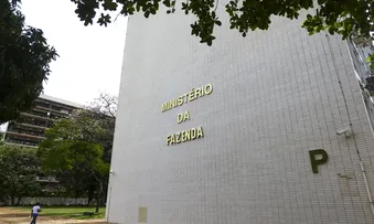 BRASIL CAPTA US$ 4,5 BILHÕES EM TÍTULOS NO MERCADO INTERNACIONAL
