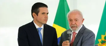 ESCALA 6X1: LULA IRÁ SE REUNIR COM MOTTA ATÉ TERÇA-FEIRA(14
