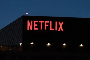 RIVAL VENCE A NETFLIX E FECHA NEGÓCIO DE US$ 111 BILHÕES EM HOLLYWOOD