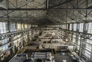 INDÚSTRIA FECHA 2025 COM ALTA DE 0,6%, PRESSIONADA PELOS JUROS ALTOS