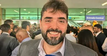 SECRETÁRIO NEGA ACORDO COM ÂNGELO CORONEL PARA 2026 E DIZ: “PROMESSA FOI DE 4 ANOS”