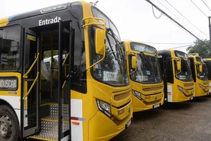 OBRAS DO VLT EM SALVADOR INTERDITAM TRECHO NA CALÇADA E ALTERAM 38 LINHAS DE ÔNIBUS; CONFIRA QUAIS