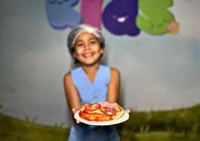 SHOPPING PROMOVE OFICINA DE MINI PIZZA PARA CRIANÇAS