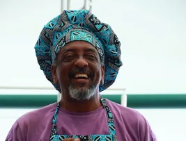 AFROCHEFE JORGE WASHINGTON CELEBRA 9 ANOS DO CULINÁRIA MUSICAL NA CENA CULTURAL BAIANA