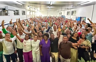 EM DIA DE VISITA DE ACM NETO, PREFEITOS DA REGIÃO SE REÚNEM EM EVENTO PARALELO NA CIDADE DE IPIAÚ