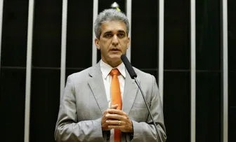DEPUTADO CRITICA ACM NETO E BRUNO REIS E DIZ QUE DUPLA “NÃO TEM MORAL” PARA DEBATER ICMS DOS COMBUSTÍVEIS