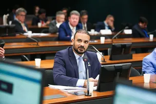 DEPUTADO PROTOCOLA URGÊNCIA PARA AMPLIAR ACESSO À MORADIA DE PROFISSIONAIS DA SEGURANÇA