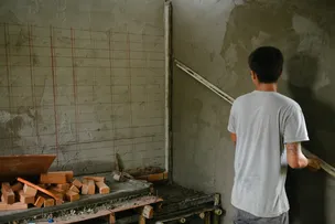 MICROCRÉDITO AVANÇA SOBRE MERCADO DE MELHORIAS HABITACIONAIS NO BRASIL