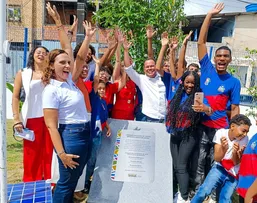 VICE-GOVERNADOR ENTREGA AMPLIAÇÃO E REQUALIFICAÇÃO DO COLÉGIO RENAN BALEEIRO EM SALVADOR