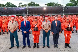 VICE-GOVERNADOR RESSALTA REFORÇO DO CORPO DE BOMBEIROS DURANTE FORMATURA