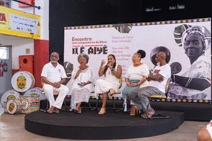 CANÇÕES EMBLEMÁTICAS E TRAJETÓRIA MUSICAL DO ILÊ AIYÊ GANHAM REGISTROS EM LIVRO