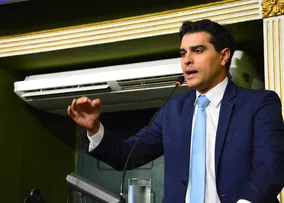ALELUIA RELATA 'MUITAS PRESSÕES' AO ASSUMIR PRESIDÊNCIA DA CCJ NA CÂMARA DE SALVADOR