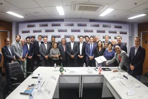 EM REUNIÃO COM JERÔNIMO, MOTTA PROMETE PAUTAR PROJETOS SOBRE O CACAU
