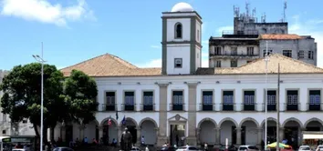 NOVOS VEREADORES ASSUMEM MANDATOS APÓS MUDANÇAS NA CÂMARA VISANDO AS ELEIÇÕES