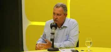 RUI COSTA CRITICA GESTÃO ADMINISTRATIVA DE SALVADOR; ENTENDA