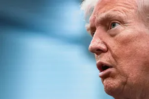 TRUMP DIZ QUE IRÃ QUER A REABERTURA DE ORMUZ