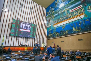 OITO DEPUTADOS DA BAHIA ABREM MÃO DA REELEIÇÃO E APOSTAM EM SUCESSORES POLÍTICOS; SAIBA QUAIS