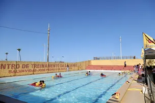 PROJETO DE PISCINA ASSISTIDA PARA CRIANÇAS COM AUTISMO É LANÇADO EM SALVADOR