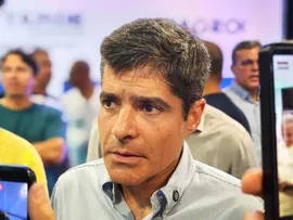 ACM NETO CRITICA GESTÃO DO PT E DIZ QUE BAHIA É 'ESTADO RICO COM POVO POBRE'