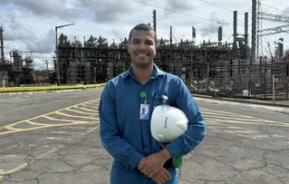 ENGENHEIROS ENCONTRAM NA INDÚSTRIA ESPAÇO PARA INOVAÇÃO E CRESCIMENTO PROFISSIONAL