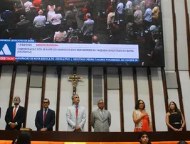 SESSÃO ESPECIAL NA ALBA CELEBRA 30 ANOS DE ATUAÇÃO DO SINDSEFAZ