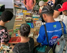 ESCRITORES MIRINS LANÇAM OBRAS NO DIA DO LIVRO NA BIBLIOTECA CENTRAL DA BAHIA