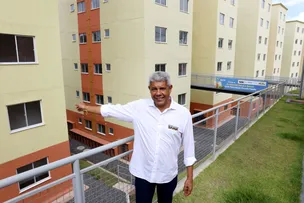 JERÔNIMO ENTREGA RESIDENCIAL DO MINHA CASA MINHA VIDA EM SALVADOR