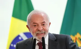 LULA INICIA VIAGEM A ESPANHA, ALEMANHA E PORTUGAL