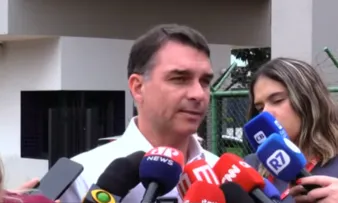 FLÁVIO BOLSONARO CHAMA TEREZA CRISTINA DE “SONHO DE CONSUMO” PARA VICE
