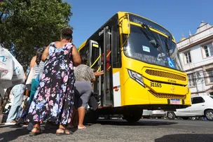 SALVADOR PODE TER LINHA DE ÔNIBUS EXCLUSIVA PARA MULHERES