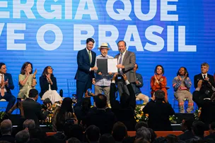 NEOENERGIA RENOVA MAIS TRÊS CONCESSÕES E ANUNCIA INVESTIMENTOS DE R$ 50 BILHÕES