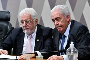OTTO ALENCAR RELATA ABATIMENTO DE JAQUES WAGNER APÓS REJEIÇÃO DE INDICAÇÃO AO STF