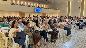 MANSÃO DO CAMINHO REALIZA NOITE EMOCIONANTE EM HOMENAGEM AO ANIVERSÁRIO DE DIVALDO FRANCO