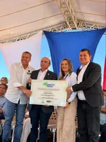LAPÃO RECEBE PACOTE DE INVESTIMENTOS DO ESTADO EM INFRAESTRUTURA, ABASTECIMENTO DE ÁGUA E DESENVOLVIMENTO RURAL
