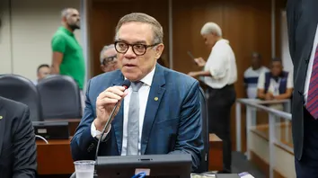 DEPUTADO PEDE QUE SECRETÁRIO PARE DE COMENTAR SOBRE A SAÚDE DE SALVADOR: “CUIDE DA SUA PASTA”