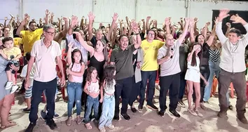 DEPUTADO PARTICIPA DE ENCONTRO POLÍTICO COM LIDERANÇAS E APOIADORES EM IRECÊ
