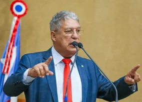 INTEGRAÇÃO DAS FORÇAS DE SEGURANÇA AMPLIA COMBATE ÀS FACÇÕES NA BAHIA, DIZ LÍDER DO GOVERNO