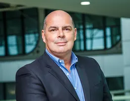 CEO DO AEROPORTO DE SALVADOR DEFENDE “KISS & FLY” E DIZ QUE SISTEMA JÁ MELHORA FLUXO NO TERMINAL