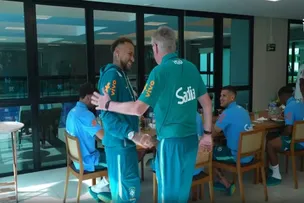 NEYMAR FAZ EXAMES E FICA FORA DO PRIMEIRO TREINO DA SELEÇÃO BRASILEIRA